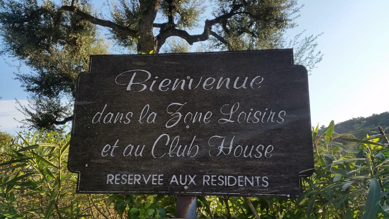 Le Petit Vue Mer La Croix-Valmer Exterior foto